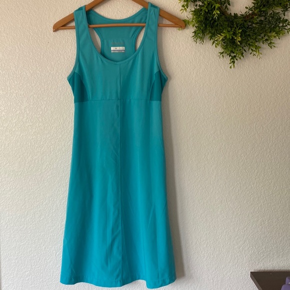 Columbia Omni Wick Blue Razor Back Dress Small - Picture 1 of 9